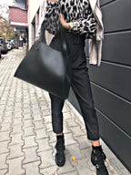 Дамска чанта в черно