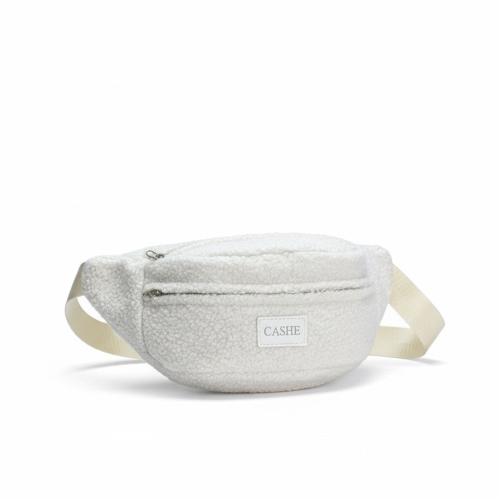 KARI чанта от бял каракул