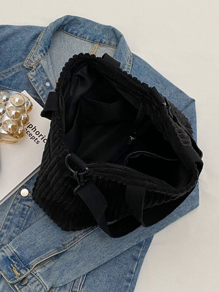 ADI дамска чанта от едро кадифе