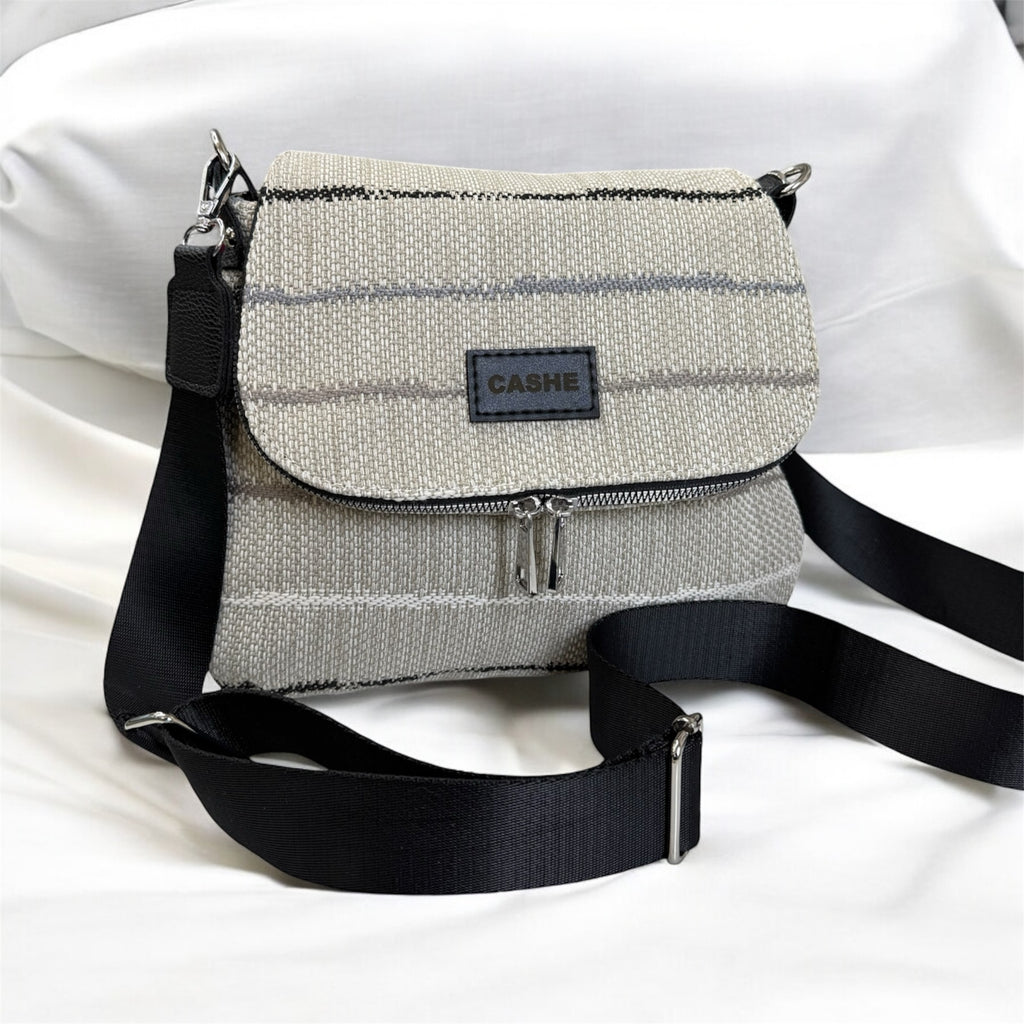 MIA дамска чанта