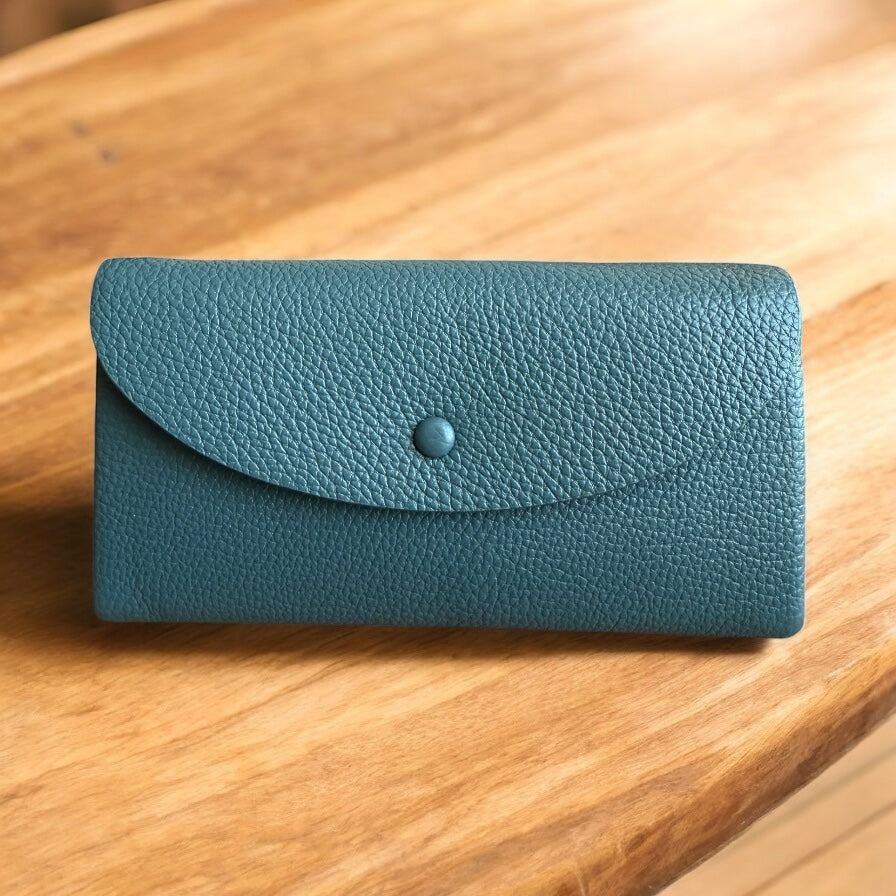 Дамски портфейл в петролен цвят