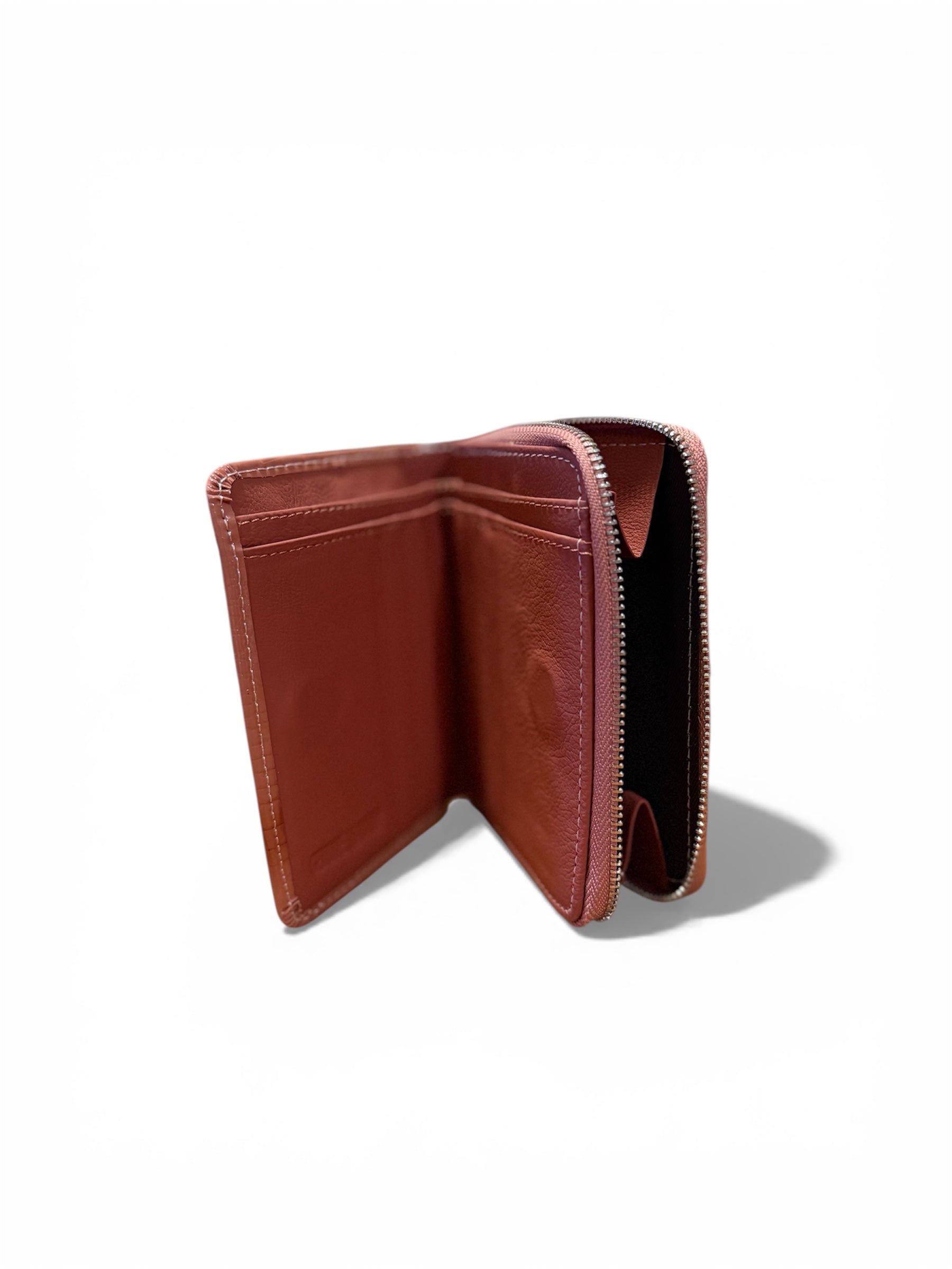 Дамско портмоне от естествена кожа в розово